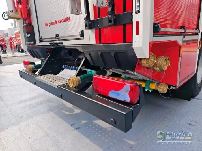 曼恩城市主战消防车