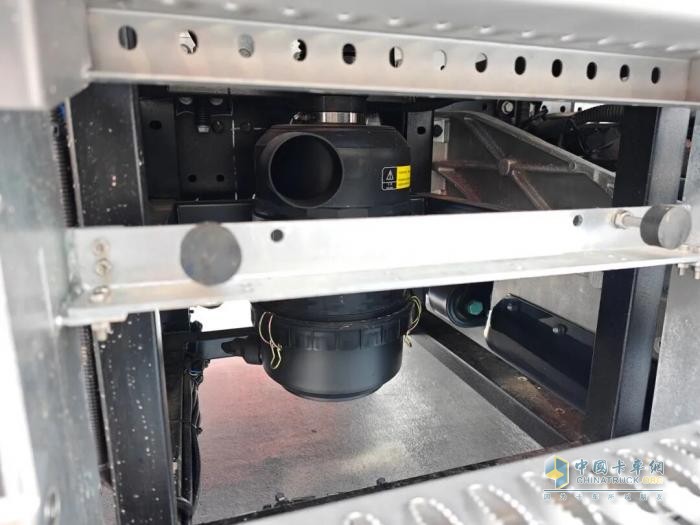 曼恩城市主战消防车