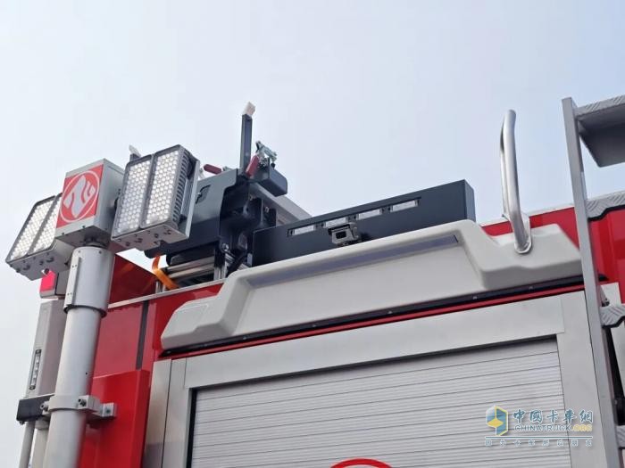 曼恩城市主战消防车