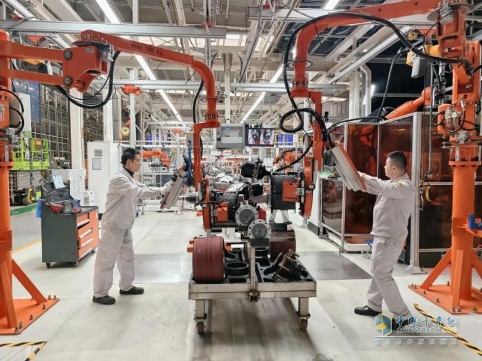 解放动力：跃马扬鞭，奋战开门红！