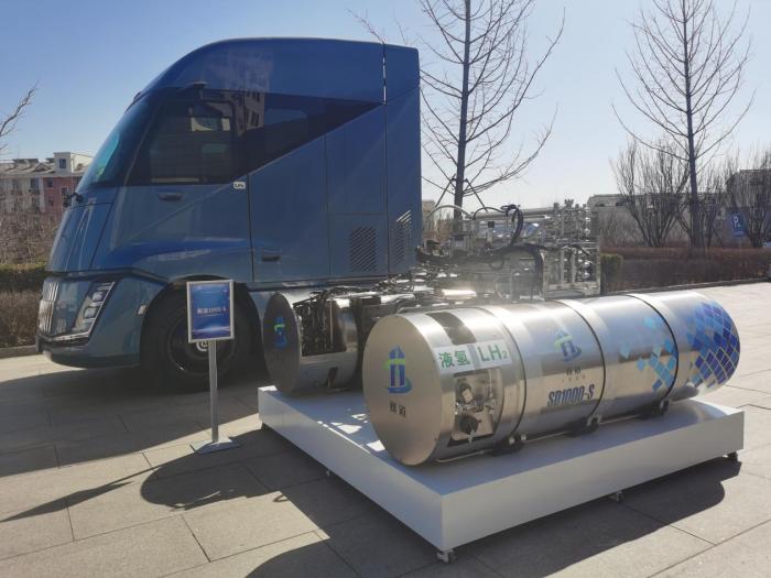 零碳走廊时代启幕：福田卡文重卡BEACON如何解构零碳走廊的底层密码