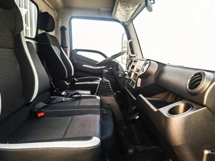 时代领航M6云内轻卡：全能运输利器，高效驾驭未来