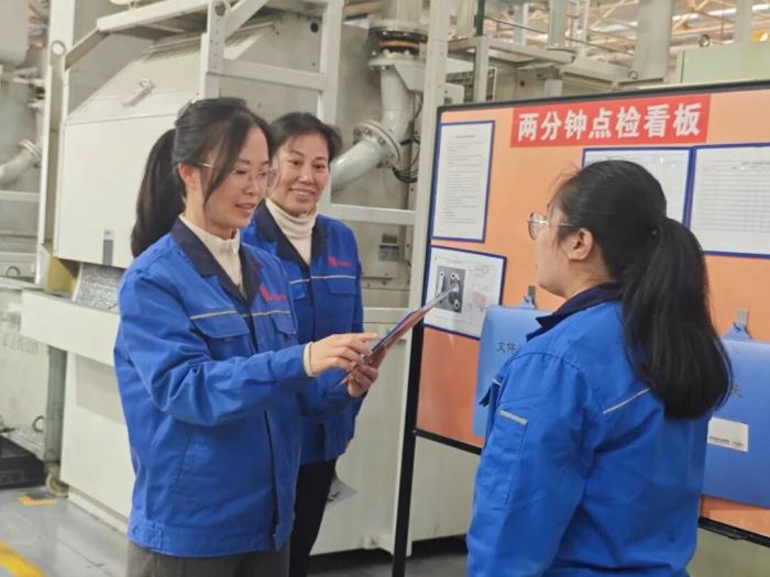 江铃集团：没有娇滴滴，只有杠杠滴！