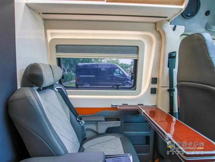 上海见！宇通房车亮相第 24 届上海国际房车展