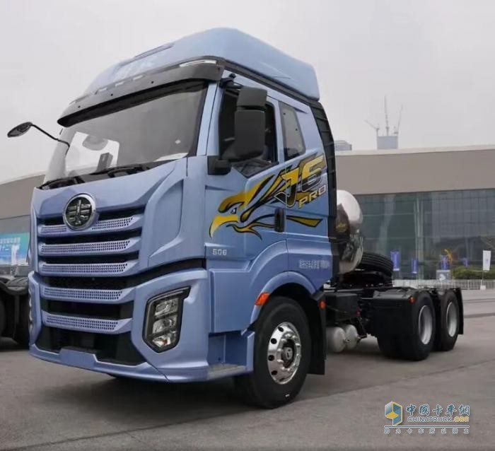 运输业越“卷”，解放J6 Pro越能“省”！