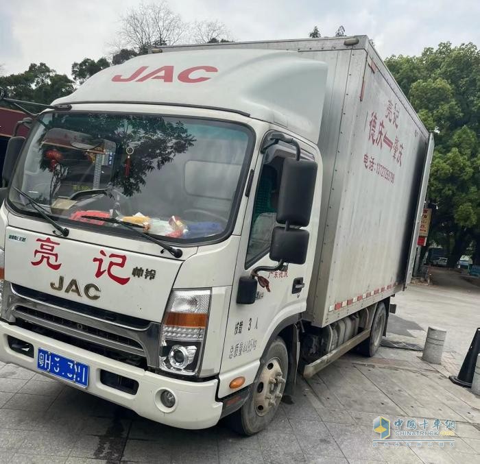 “稳准快”三字箴言 帮助梁老板成为肇庆商超配送“大佬”