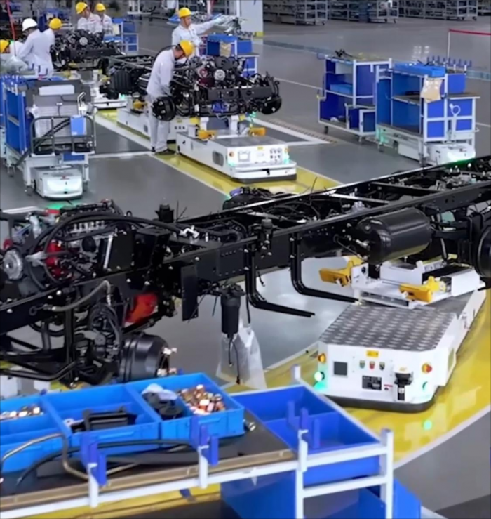 智赋轻卡 质赢未来 走进东风乾坤智能化工厂，见证高端制造硬实力