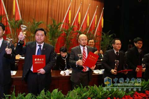 海沃机械执行董事谈浩再次获得“扬州市工业十大明星企业家”