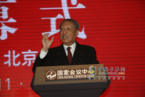十届全国人大常委会副委员长成思危