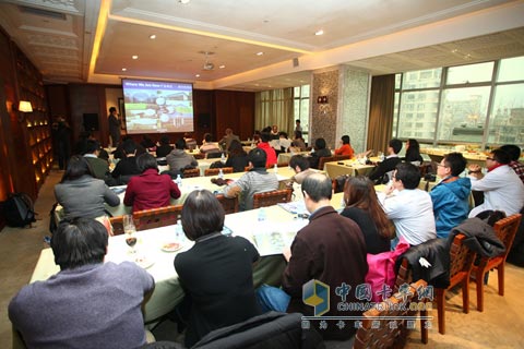 纳威司达媒体见面会