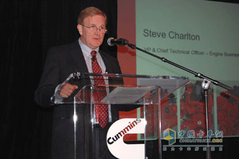 康明斯发动机部副总裁、首席技术官 Steve Charlton