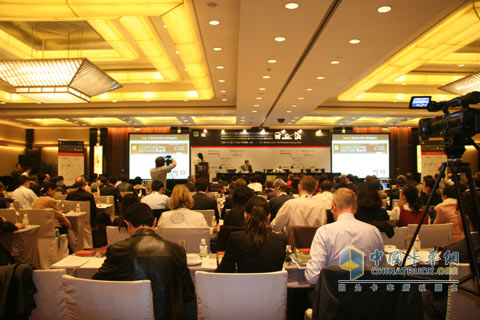 2012柴油车排放及氮氧化物还原剂论坛现场