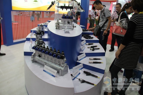 无锡油泵油嘴研究所梯形产品展台