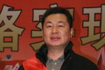 东风柳汽表彰先进经销商代表--昆明隆昌汽贸总经理张云华