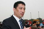 一汽解放汽车销售公司总经理张兵接受记者采访