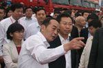 太原车展期间领导视察山西太原长安展位