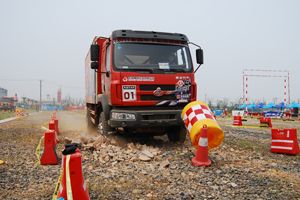 东风柳汽乘龙汽车杯首届全国中卡极限挑战赛--苏州站