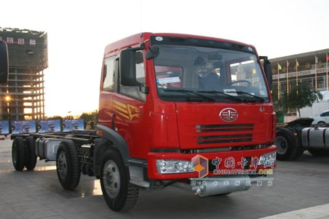 解放牵引车