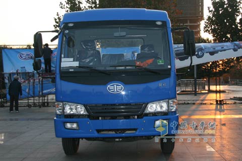 解放青岛轻型车