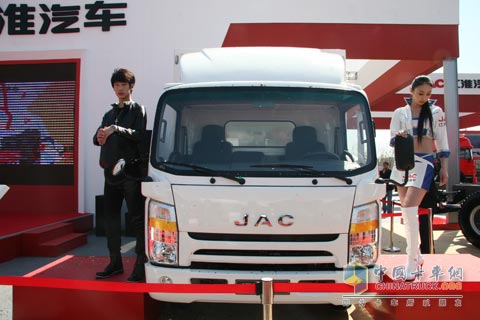 2010北京车展江淮汽车车模