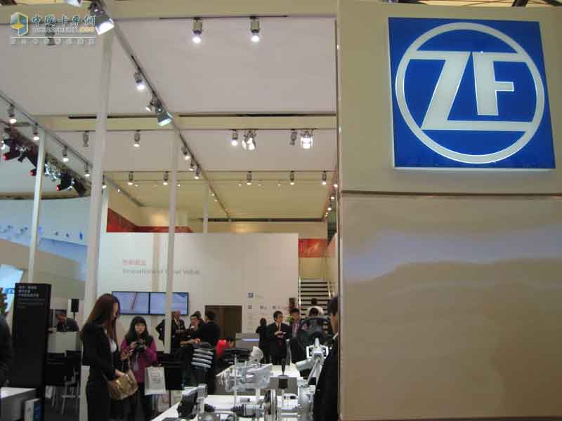 ZF携多款变速器产品亮相上海车展