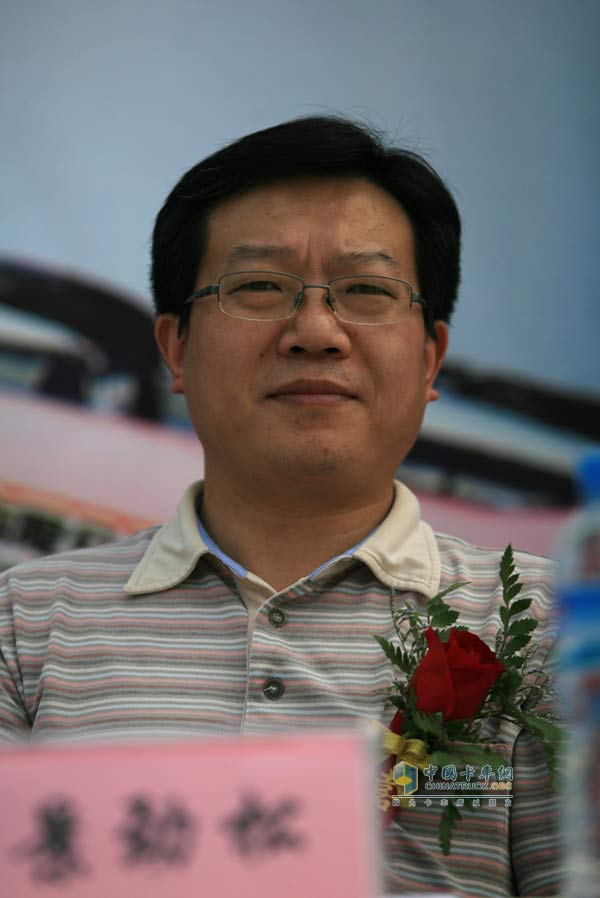 东风柳汽乘龙汽车杯首届全国中卡极限挑战赛--郑州站现场