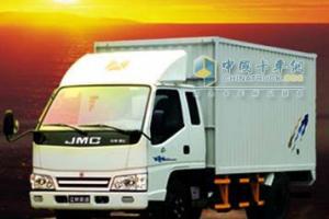江铃轻卡 凯运 长轴双排栏板 载货车