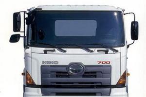 广汽日野 HINO700 450马力 6×4 牵引车 YC4250SS3EK