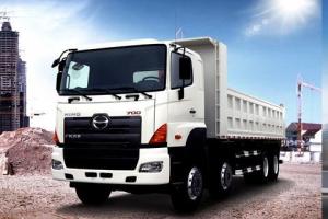 广汽日野 700系列 350马力 8×4 自卸车 YC3310FY2PW