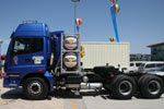 福田汽车 欧曼ETX 9系重载型 380马力 6×4 LNG牵引车BJ4253SMFCB-4