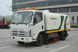 时代汽车 时代康瑞QDT5072TSLA 4×2扫路车 白色款