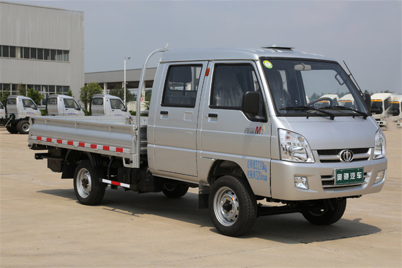 奥驰 M1系列 1.24L 75马力 汽油/CNG 2.7米 4X2 国五双排栏板微卡(FD1027R13Q5-S1)