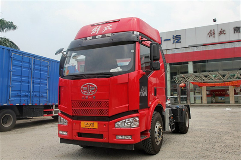 一汽解放 J6M重卡 350马力 4X2 国五牵引车(平顶)(CA4180P63K2AE5)