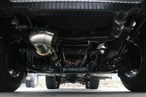 华菱 星凯马重卡 410马力 6X4 LNG 国五危险品牵引车(HN4255NGA38C9M5)