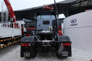 华菱 星凯马重卡 460马力 6X4 国五危险品牵引车(HN4255A48C4M5)