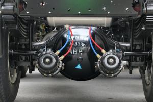 华菱 星凯马重卡 430马力 6X2 国五牵引车(HN4250A33B8M5)