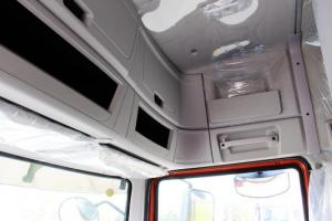 联合卡车 U260重卡 260马力 4X2 国五 LNG牵引车(蓬翔单级减速桥)(SQR4182N6Z)