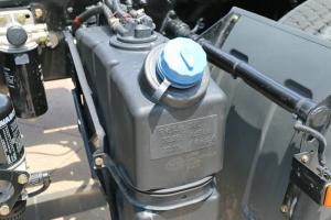 一汽解放青汽 JH6重卡 500马力 6X4 国五牵引车(CA4250P25K2T1E5A)