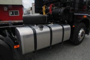 一汽解放青汽 JH6重卡 420马力 6X4国五牵引车(CA4250P25K2T1E5A)