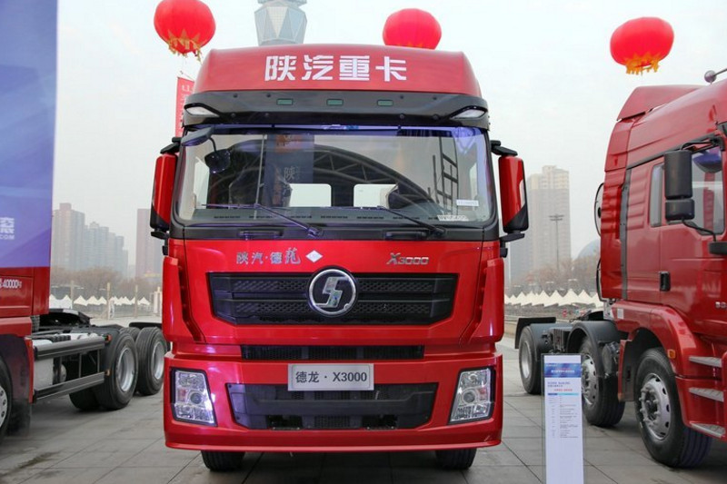 陕汽重卡 德龙X3000 460马力 6X4 LNG 国五牵引车(SX42584X344TL)