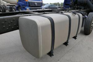 福田 欧曼GTL 9系重卡 超能型 400马力 8X4 9.5米畜禽式载货车(BJ5319CCQ-XA)