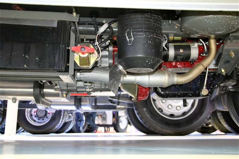 重汽王牌 W1系 1.8L 68马力 柴油 2.5米 国四双排栏板微卡(CDW5030CCYS3M4)