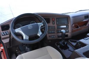 重汽王牌 W5B-M重卡 340马力 8X4 9.6米 国四仓栅式载货车(10档)(CDW5310CCYA3T4)