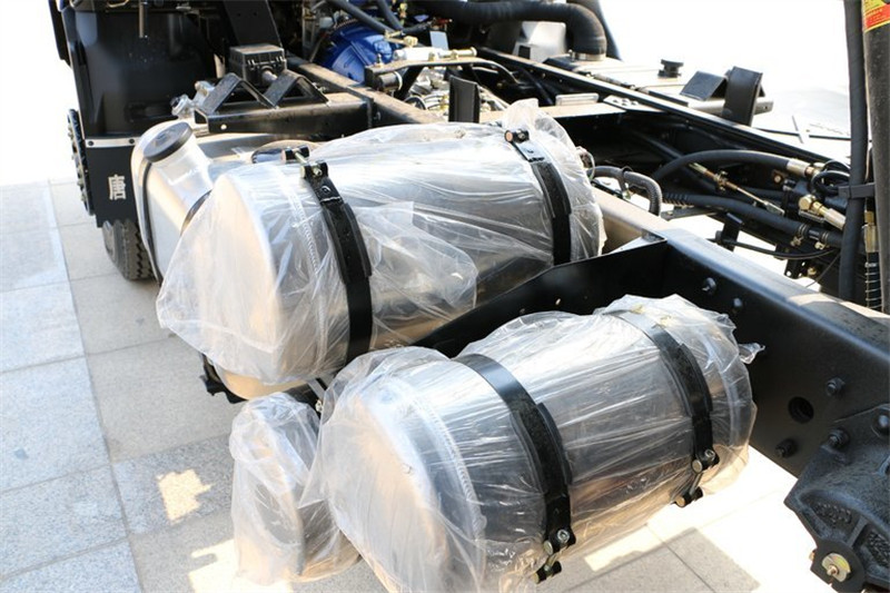 唐骏欧铃 T3系列 116马力 3.8米 4X2 国五自卸车(ZB3040JPD7V) 