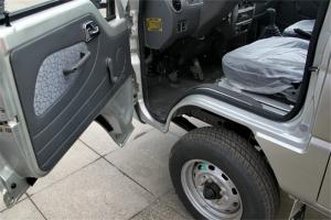 唐骏欧铃 赛菱A6 1.1L 61马力 汽油/CNG 2.6米 国四双排栏板微卡(ZB1023ASC3F)