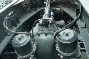 陕汽商用车 轩德X3重卡 轻量化版 245马力 6X2 9.5米 国五 栏板载货车(SX1250MP5)