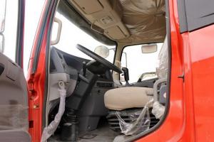 陕汽商用车 轩德X6中卡 轻量化版 245马力 6X2 7.8米 国五 厢式载货车(SX5255XXYGP5)