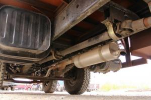 陕汽商用车 轩德X6中卡 轻量化版 245马力 6X2 7.8米 国五 厢式载货车(SX5255XXYGP5)