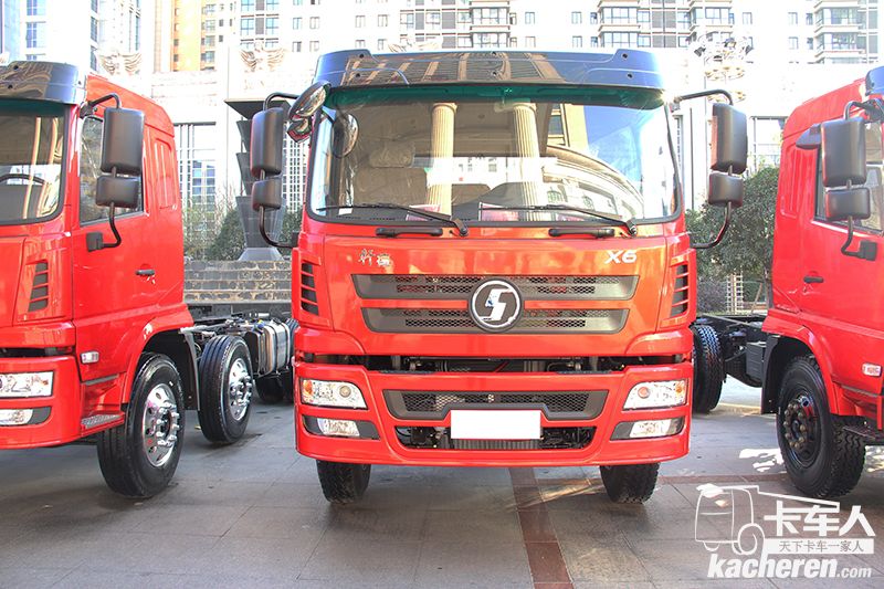 陕汽商用车 轩德X6中卡 轻量化版 245马力 6X2 9.6米 国五 栏板载货车(457后桥)