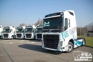 沃尔沃 新FH重卡 500马力 4X2 国五牵引车